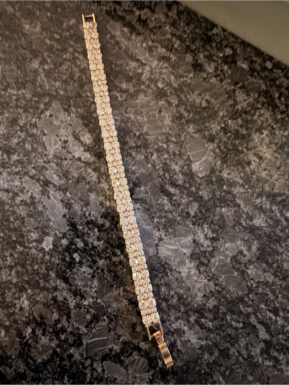NWOT Gorgeous Gold-Tone Rhinestone Tennis Bracelet - Sparkly Statement Jewelry